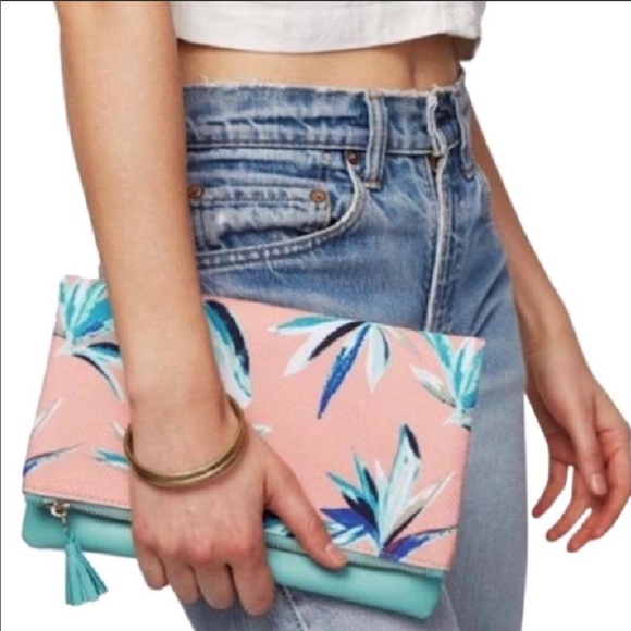 🌴NWT Rachel Pally oversized reversible clutch - Picture 2 of 8